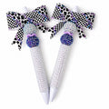 checkered bow pen