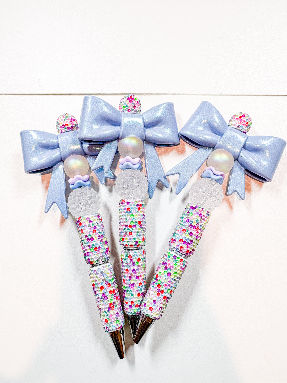 Multicolored bling pen