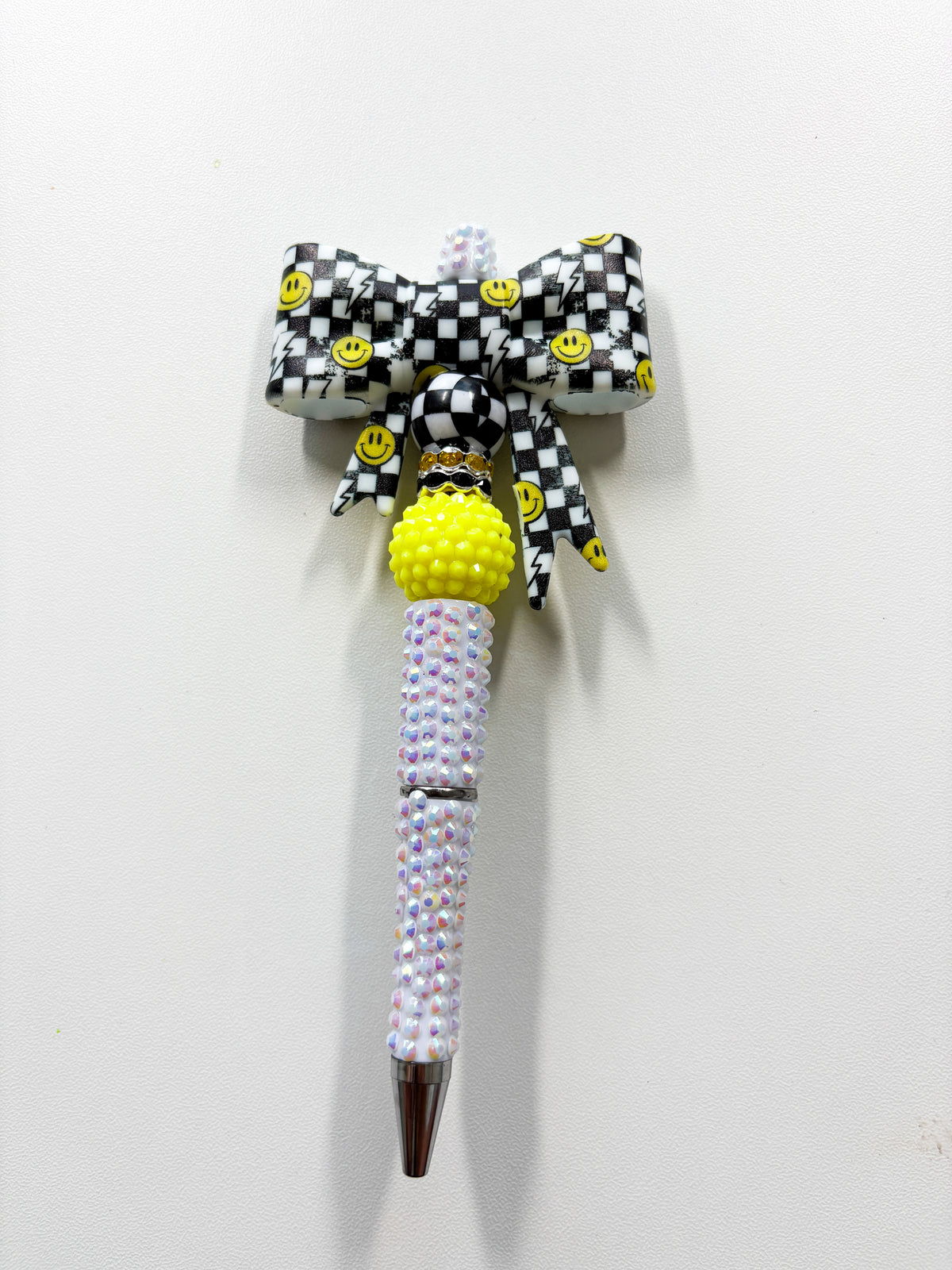 Checkered smiley face